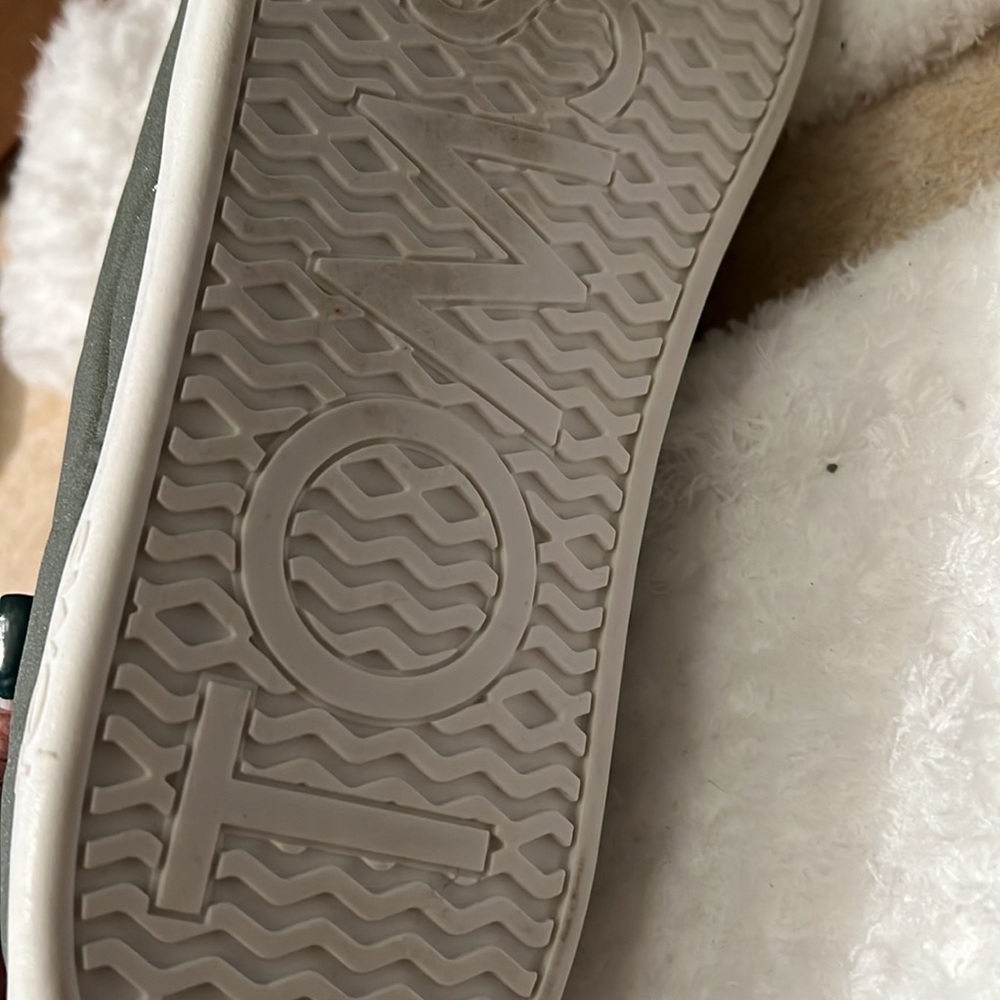 TOMS Quilted Loafer - Picture 4 of 4